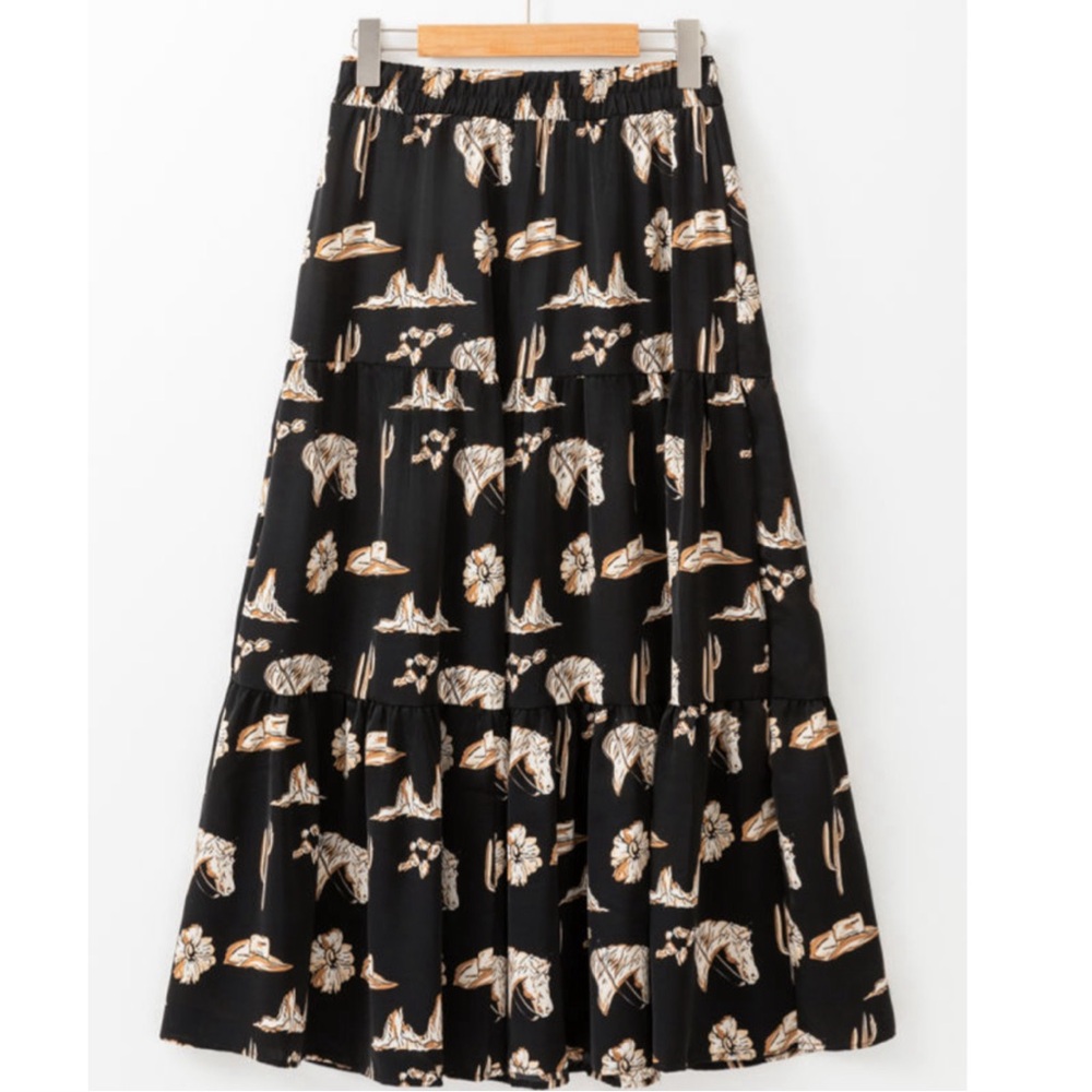 Boho Western Print Tiered Ruffled Elastic Waist Maxi Skirt - Picture 5 of 8